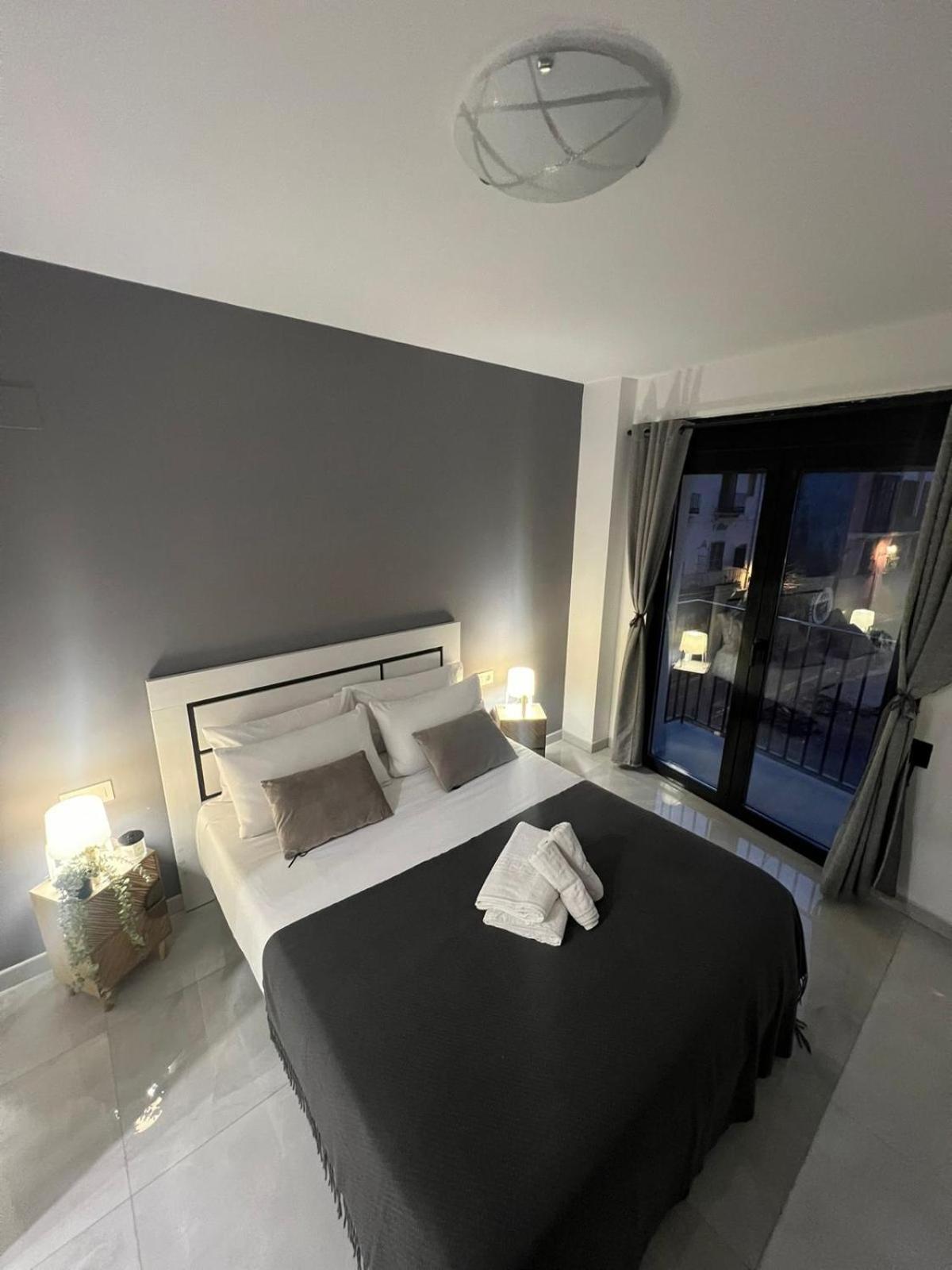 Veronica Center Room Valencia Exteriör bild